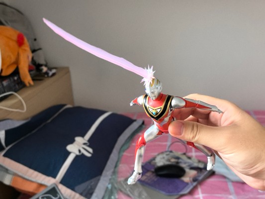 S.H.Figuarts（真骨雕制法） 盖亚奥特曼（V2型）