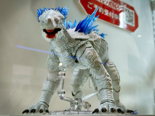 S.H.MonsterArts 雪魔 《哥斯拉大战金刚2：帝国崛起》