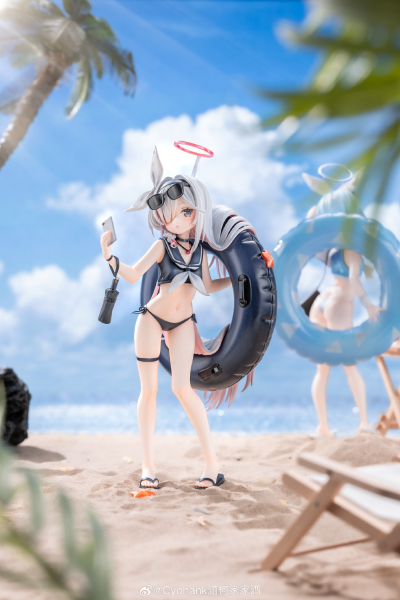 蔚蓝档案 夏日 阿罗娜 泳装