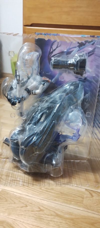 黑岩射手 黎明降临 皇后[黑岩射手] ~福家亮平概念海报~