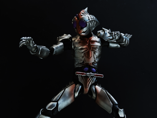 S.H.Figuarts 假面骑士亚马逊西格玛
