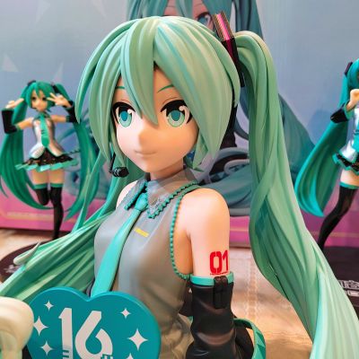 初音未来 16周年纪念 胸像