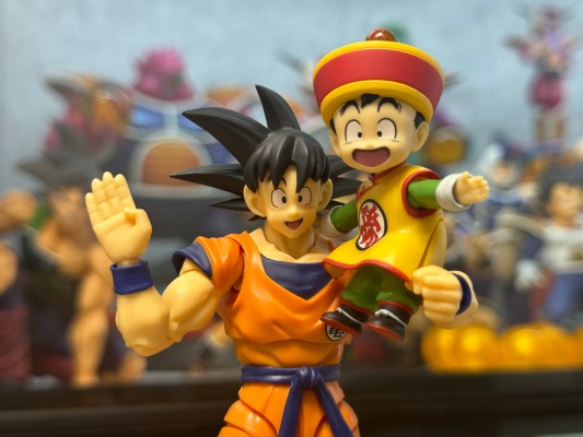 S.H.Figuarts 孙悟空&孙悟饭-幼年期-&筋斗云 -活动专属版-