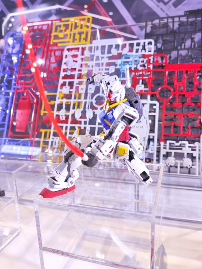 RG 1/144 RX-78-2 高达 2.0版本