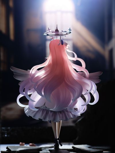 蔚蓝档案 圣园未花