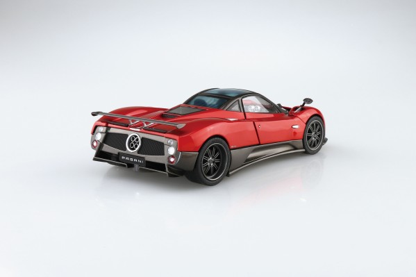 超跑系列 No.19 帕加尼 Zonda F 2005年款