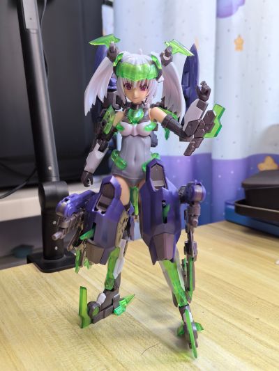 机甲少女 魔鹫科洛尼斯