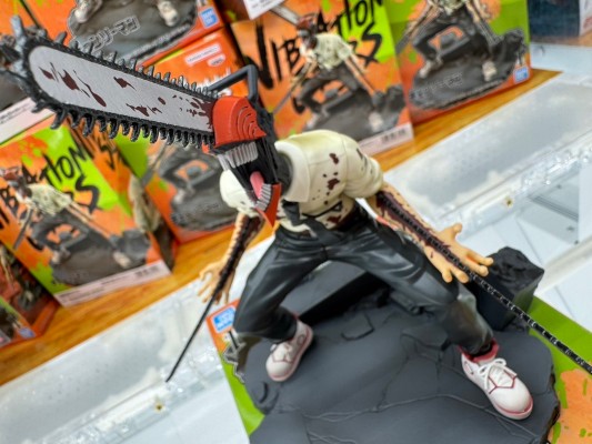 名战景 链锯人 链锯人