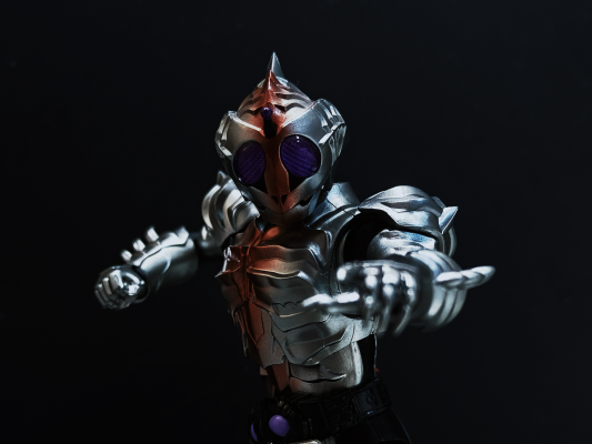 S.H.Figuarts 假面骑士亚马逊西格玛