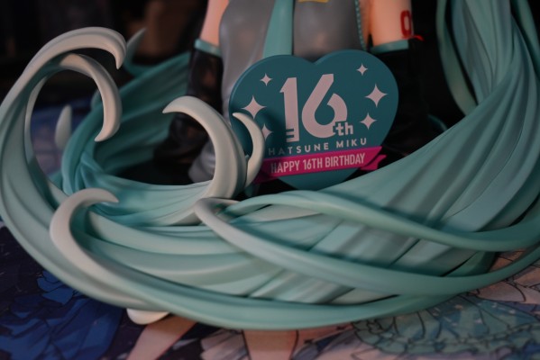 初音未来 16周年纪念 胸像