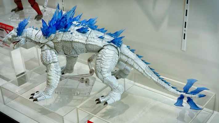 S.H.MonsterArts 雪魔 《哥斯拉大战金刚2：帝国崛起》