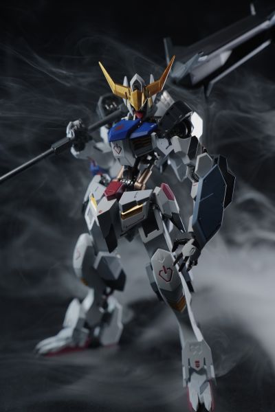 METAL ROBOT魂＜机动战士系列＞  巴巴托斯高达（第一至第四形态）