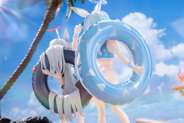 蔚蓝档案 夏日 阿罗娜 泳装