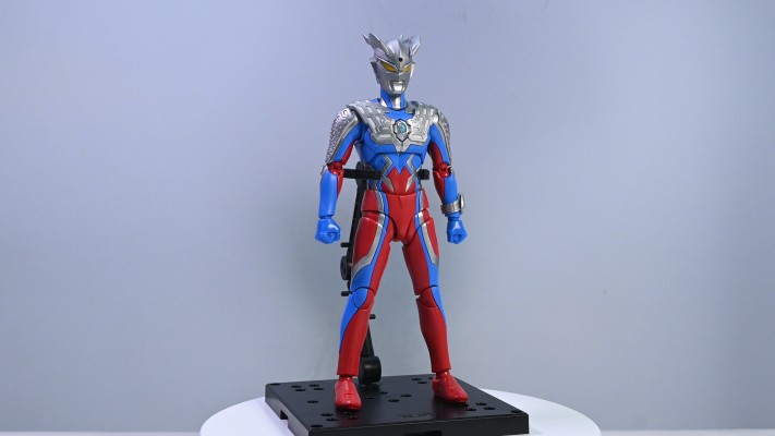 布鲁可超动积木人传奇版 终极赛罗