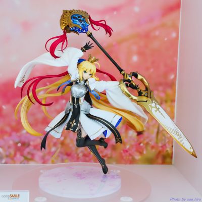 命运-冠位指定 魔术师-阿尔托莉雅·卡斯特