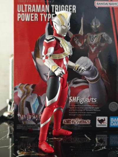 S.H.Figuarts 特利迦奥特曼 特利迦奥特曼 强力型