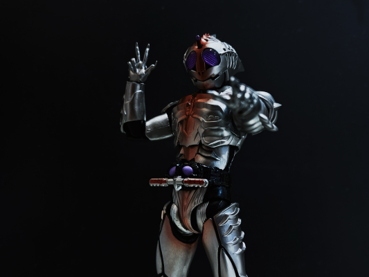 S.H.Figuarts 假面骑士亚马逊西格玛