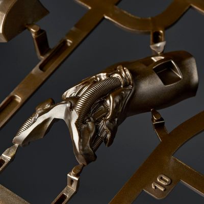 ARTPLA 机甲界加里安 铁之纹章 邪神兵