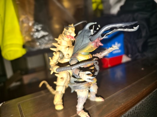 S.H.Figuarts 杰克奥特曼  古敦