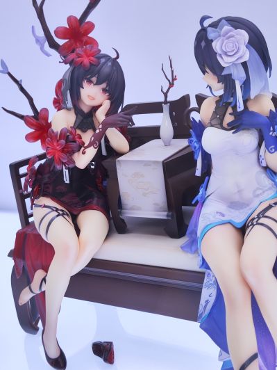 崩坏3 希儿 墨染镜华