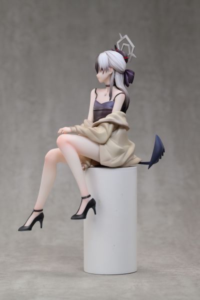 蔚蓝档案 鬼方佳代子 礼服