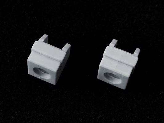 ROBOT魂＜机动战士系列＞  机动战士高达SEED GAT-X105 强袭高达 装甲未启动模式 剧中版