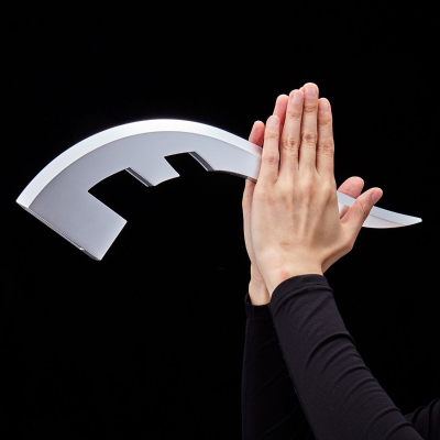 奥特复刻 赛文头镖