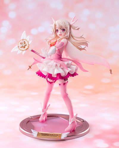 魔法少女伊莉雅 伊莉雅丝菲尔・冯・爱因兹贝伦 动画10周年纪念 伊莉雅变身