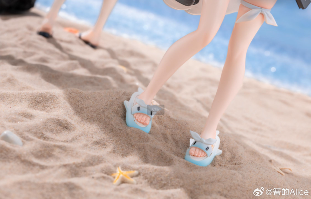 蔚蓝档案 夏日 阿罗娜 泳装