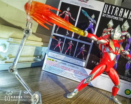 ULTRA-ACT 迪迦奥特曼 空中型+强力型