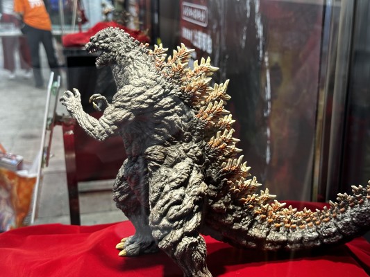 东宝特摄WF开展纪念品 哥斯拉大战盖刚王 哥斯拉