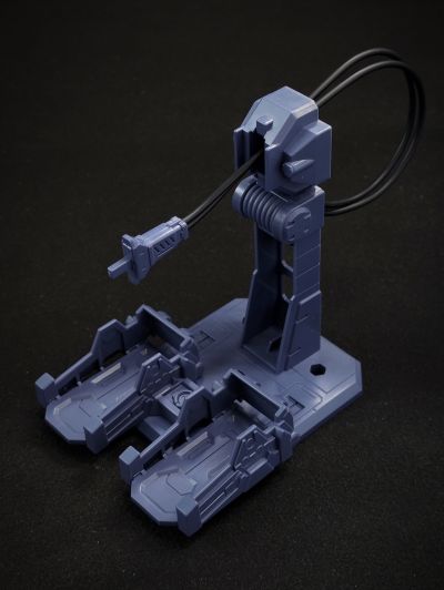 ROBOT魂＜机动战士系列＞  机动战士高达SEED GAT-X105 强袭高达 装甲未启动模式 剧中版