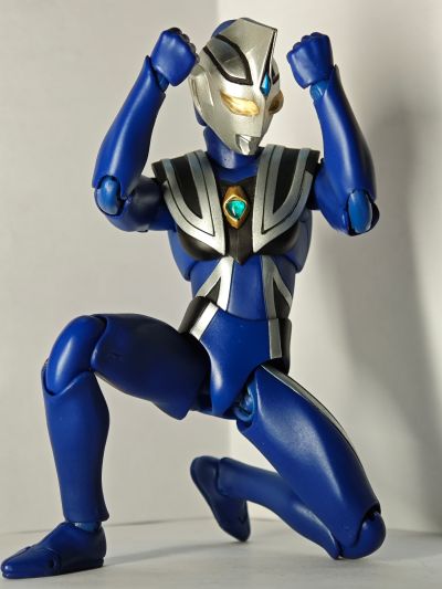 Ultra-Act 盖亚奥特曼 阿古茹奥特曼 V1