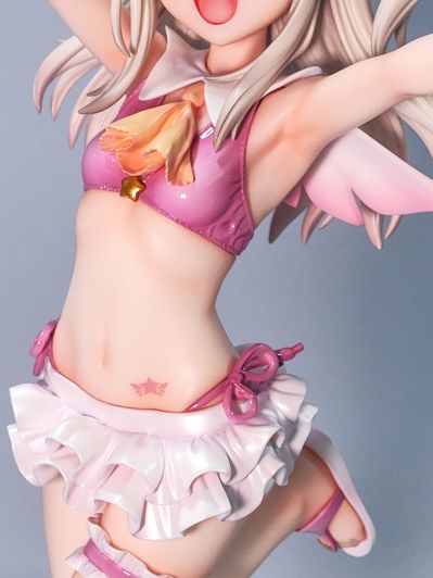 魔法少女伊莉雅 伊莉雅丝菲尔・冯・爱因兹贝伦 泳装