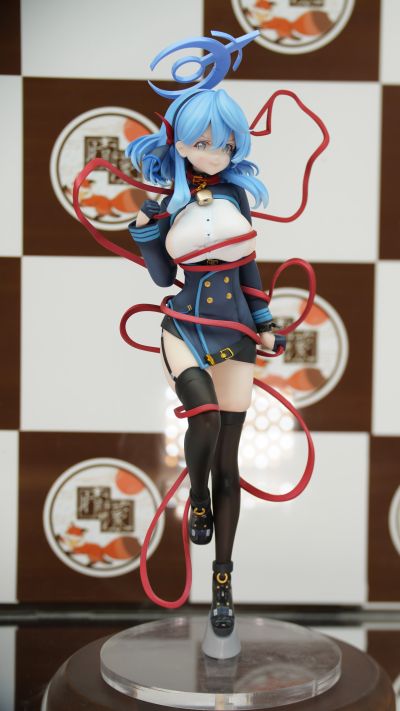 蔚蓝档案 天雨亚子