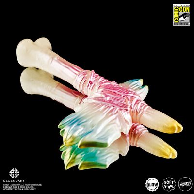 哥斯拉大战金刚2：帝国崛起 金刚软胶 樱花夜光版