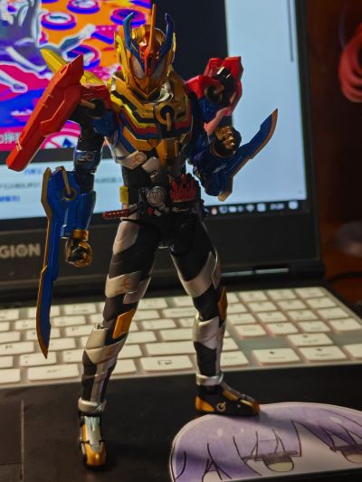 S.H.Figuarts 创骑 新世界 假面骑士格里斯 假面骑士格里斯 完美王国形态