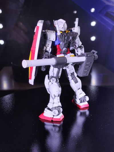 RG 1/144 RX-78-2 高达 2.0版本