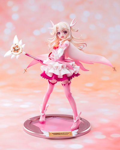 魔法少女伊莉雅 伊莉雅丝菲尔・冯・爱因兹贝伦 动画10周年纪念 伊莉雅变身