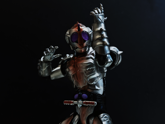 S.H.Figuarts 假面骑士亚马逊西格玛