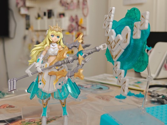 机甲少女 突伽 I 护佑女王