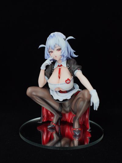 贝贝酱  女仆版