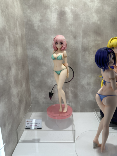 猫物语 黑羽川 与 羽川翼