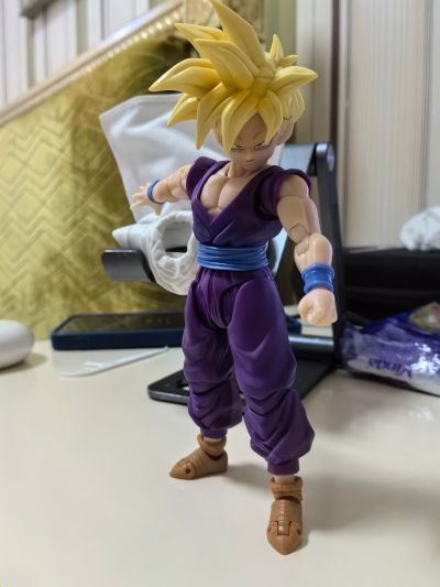 S.H.Figuarts 超级赛亚人孙悟饭-超越悟空的战士-