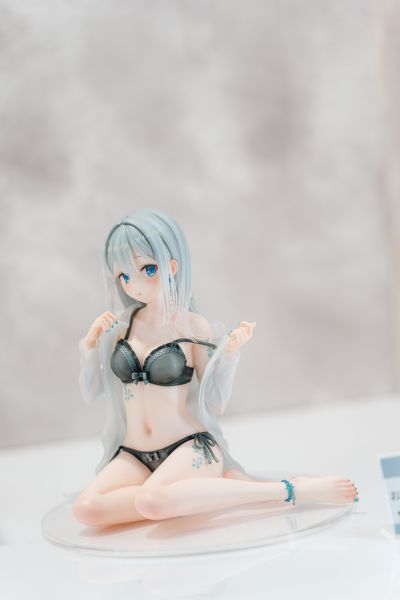 换装的银发少女~天蓝的早晨~限定衣装