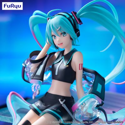 初音未来 压泡面人偶-炫彩科技款-