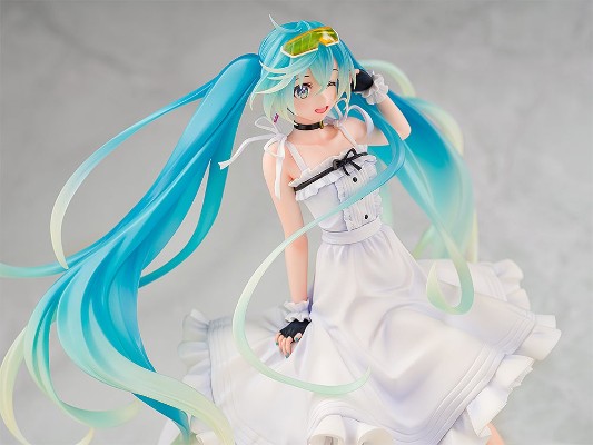 初音未来GT计划 赛车未来2021 度假造型