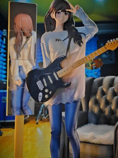 吉他妹妹 花前镜后