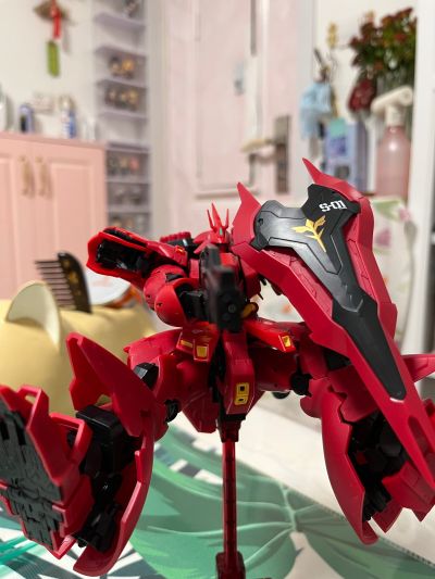 ROBOT魂＜机动战士系列＞ 实物大Nu高达立像 MSN-04FF 沙扎比 双管浮游炮型