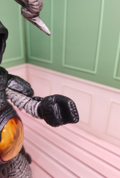 MAF (怪兽可动模型) 圆谷PRO篇 百特星人（红超人版）